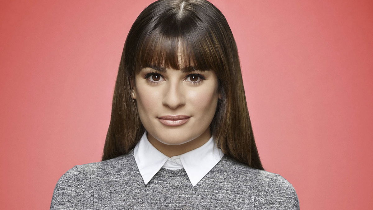 Lea Michele travolta ancora da una polemica, parla un’attrice di Glee: “Mi ha minacciata” article-post