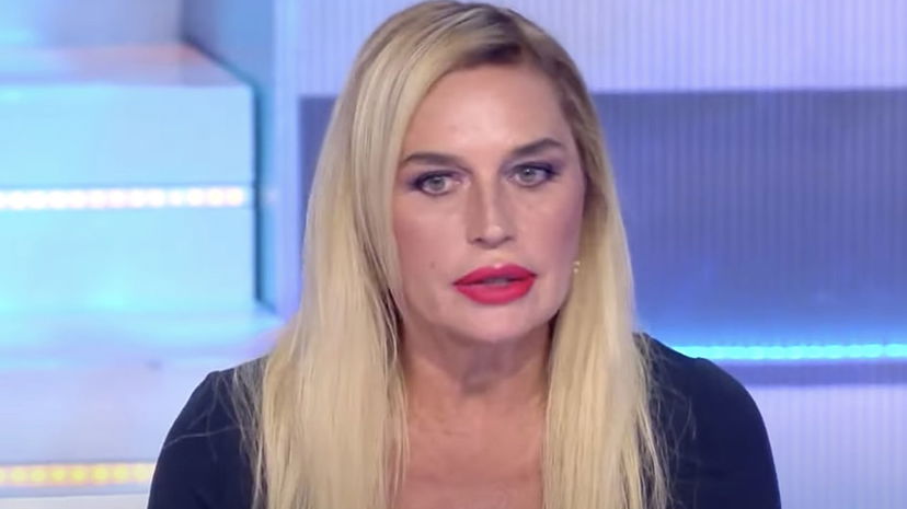 Uomo famoso ex segreto di Lory Del Santo: “Lui aveva 16 anni era bellissimo” preview