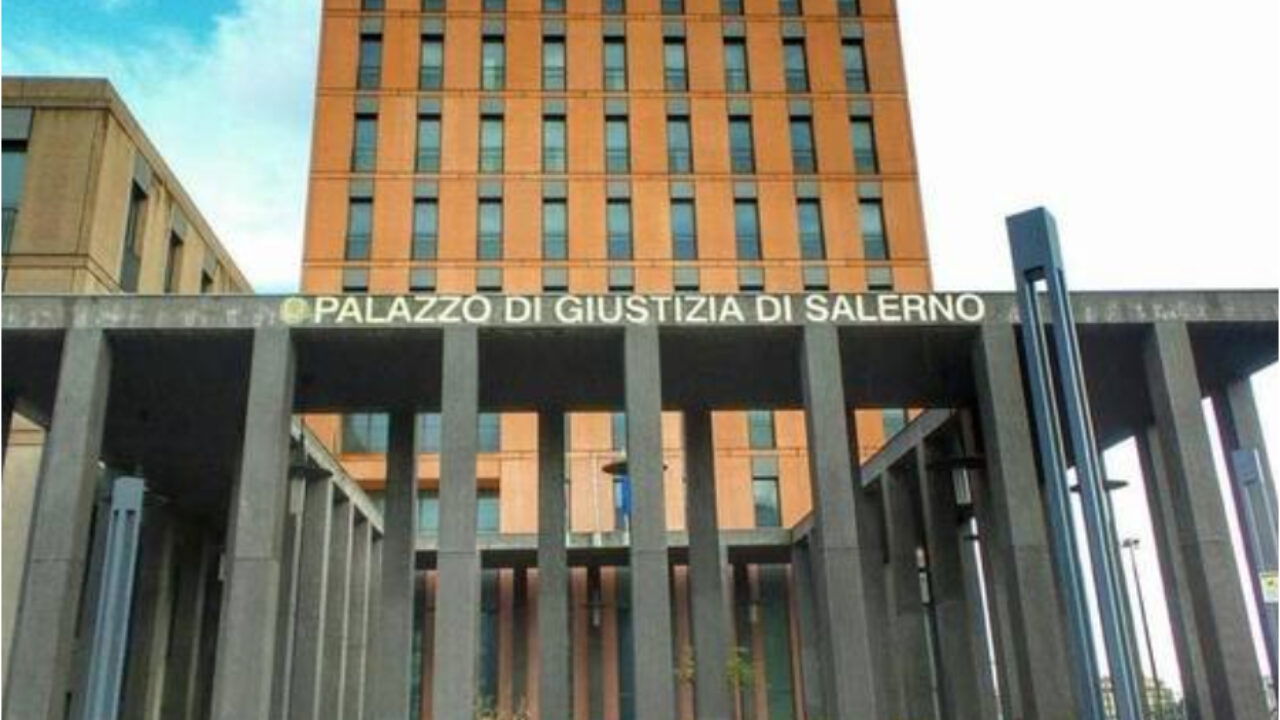 omofobia salerno