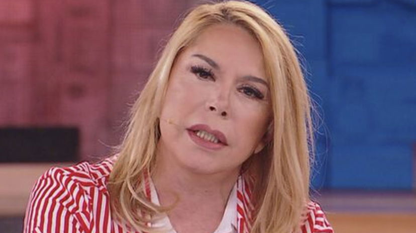 Anna Pettinelli: il commento per la prima puntata di Amici 22 (senza di lei) e la frecciatina preview