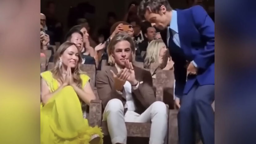 Chris Pine, Harry Styles gli ha sputato addosso? L’attore spiega cosa è successo preview