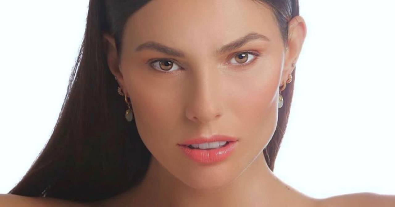Dayane Mello