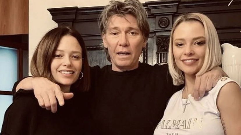 Le Donatella, lutto per Giulia e Silvia: è morto il padre preview