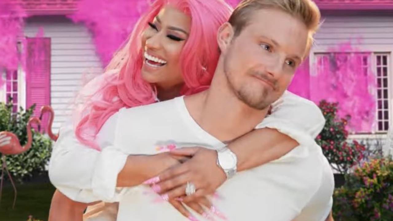 Nicki Minaj Super Freaky Girl