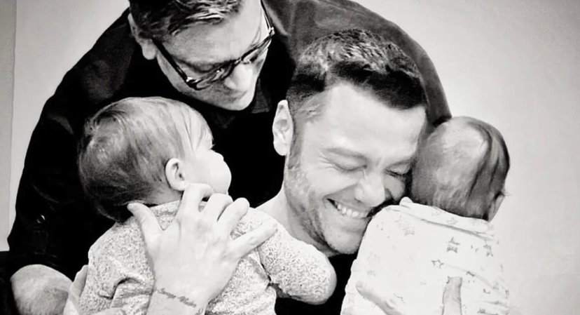 Tiziano Ferro contro l’omofobia italiana: “Non farò il passaporto ai miei figli” preview