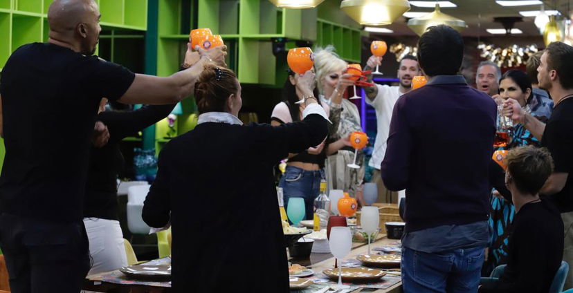 I nuovi vipponi offendono i vecchi vipponi: le prime reazioni preview