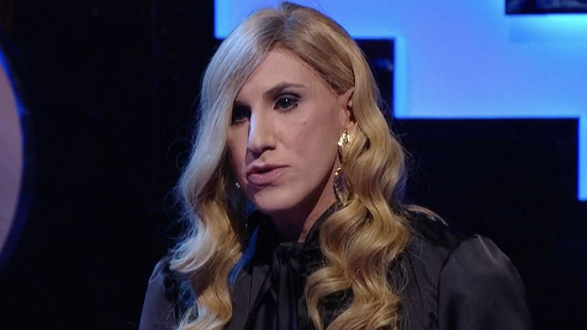 Vincenzo De Lucia imita brillantemente Francesca Fagnani: Belve a Stasera Tutto è Possibile preview