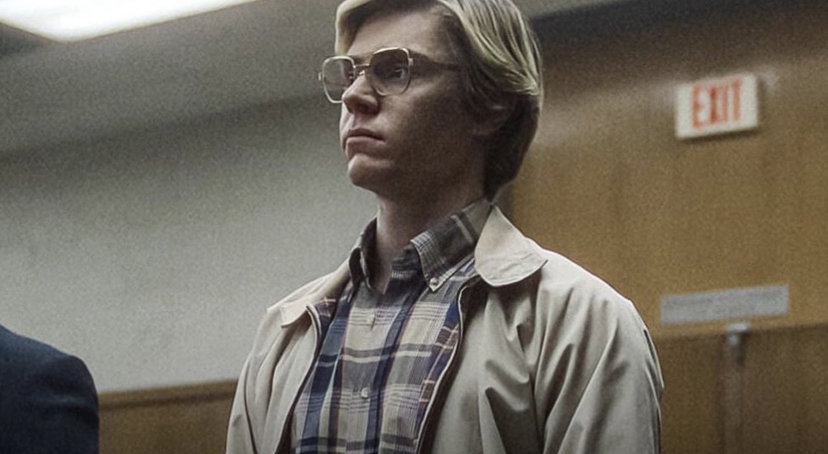 Jeffrey Dahmer: eBay boicotta i costumi di Halloween ispirati a lui preview