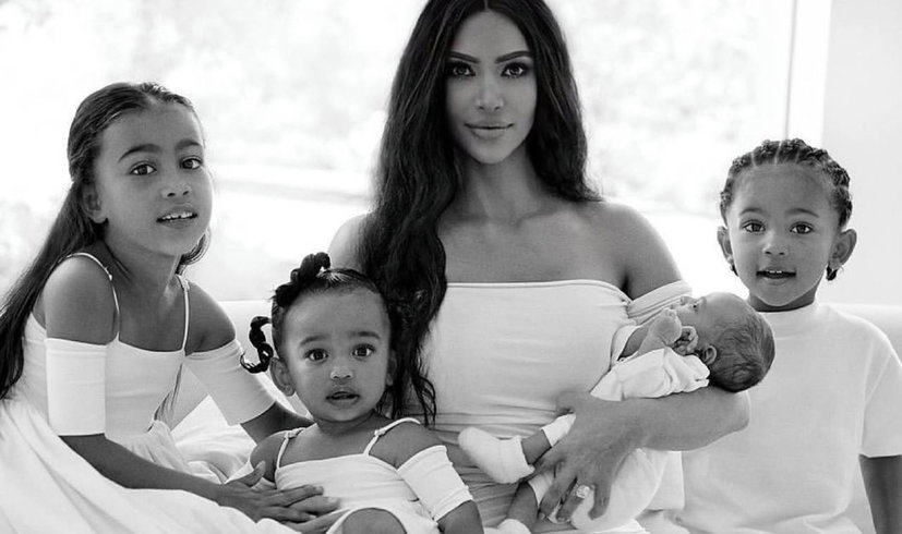 Kim Kardashian: ecco perché mostra ai media solo le figlie femmine preview