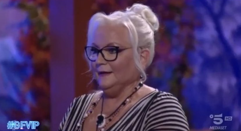 La mamma di Elenoire Ferruzzi in ospedale per un malore dopo gli insulti ricevuti preview