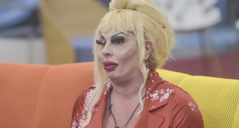 Elenoire Ferruzzi “vive in una casa popolare”, la sua risposta preview