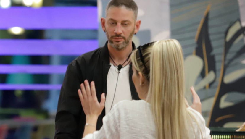 Oriana contro Tavassi: “Che persona di M, è cattivo!” preview