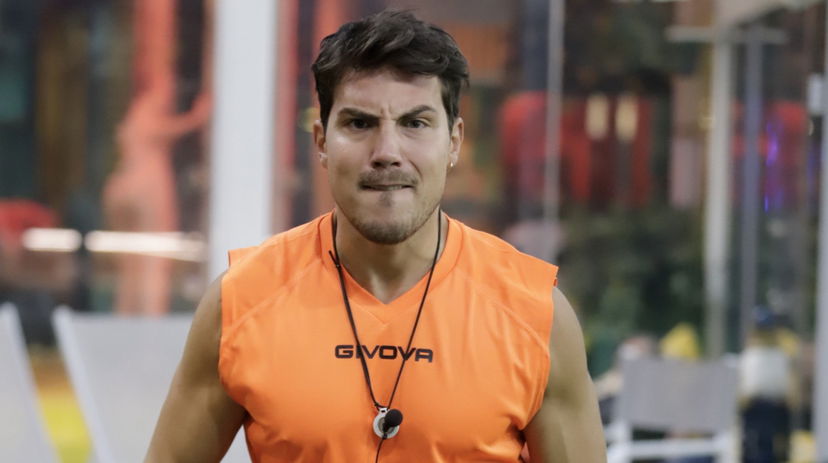 Daniele urla contro Oriana: “Non ti voglio non so come spiegartelo” preview