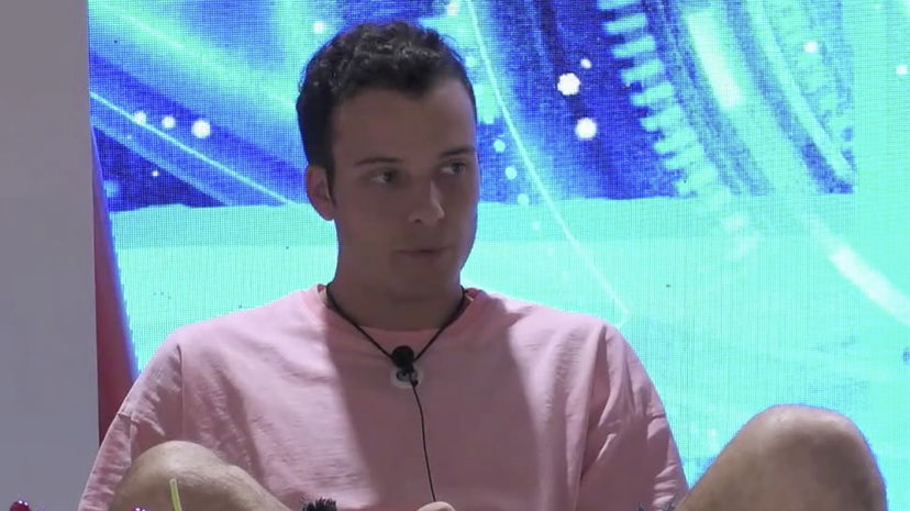 Edoardo Donnamaria vuole lasciare Antonella: “Finita, non la voglio una così!” preview