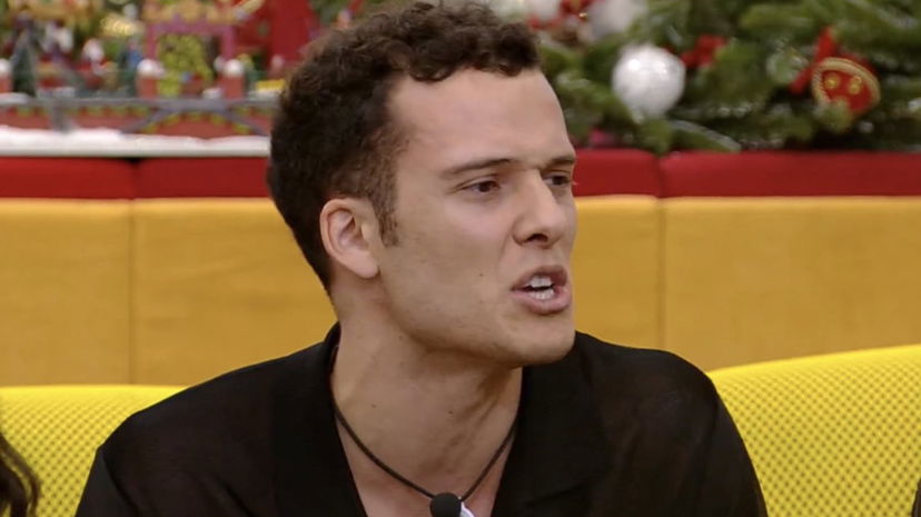 Edoardo Donnamaria furioso durante la pubblicità: “Mi fa schifo, da vomito!” preview