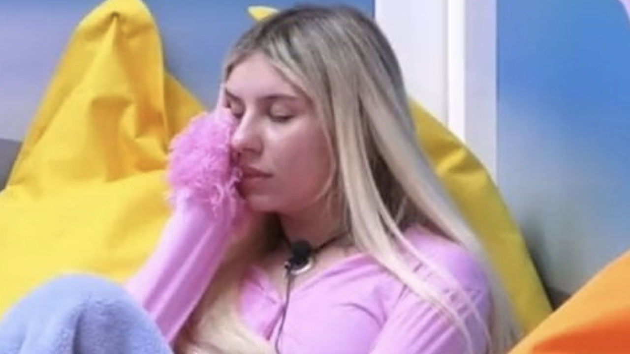 Incorvaia Micol Tavassi litigata