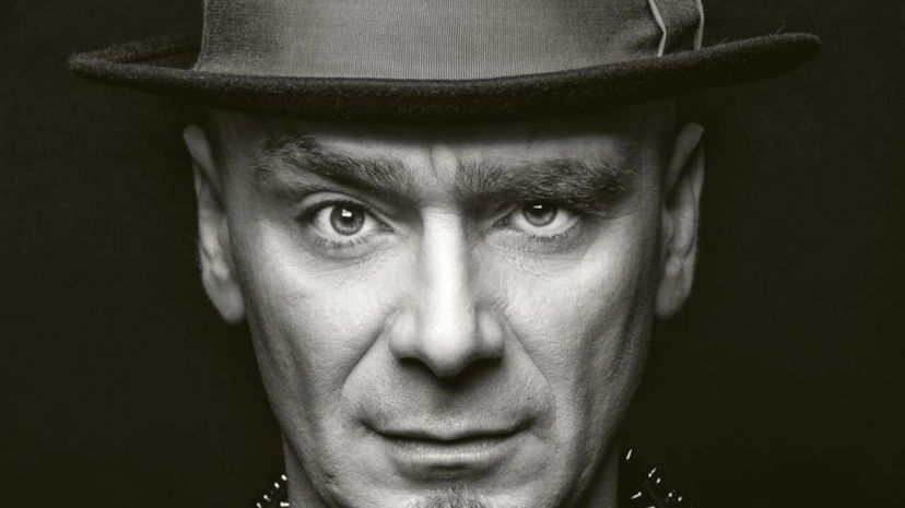 J-Ax contro la vittoria di Angelina Mango preview