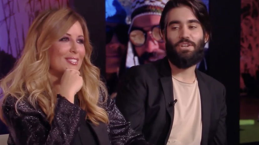 Lorenzo e Selvaggia, l’assurdo modo in cui si sono conosciuti: “Grazie a un anatema” preview