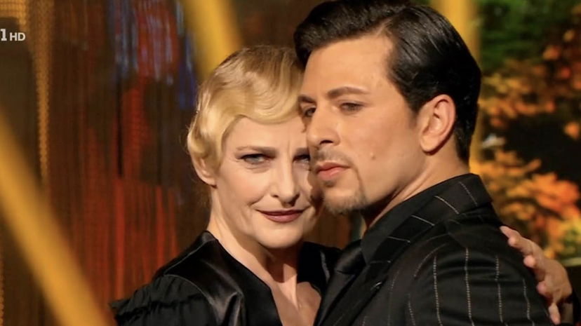 Luisella Costamagna sbotta e difende la sua vittoria: stoccate a Selvaggia e altri concorrenti preview