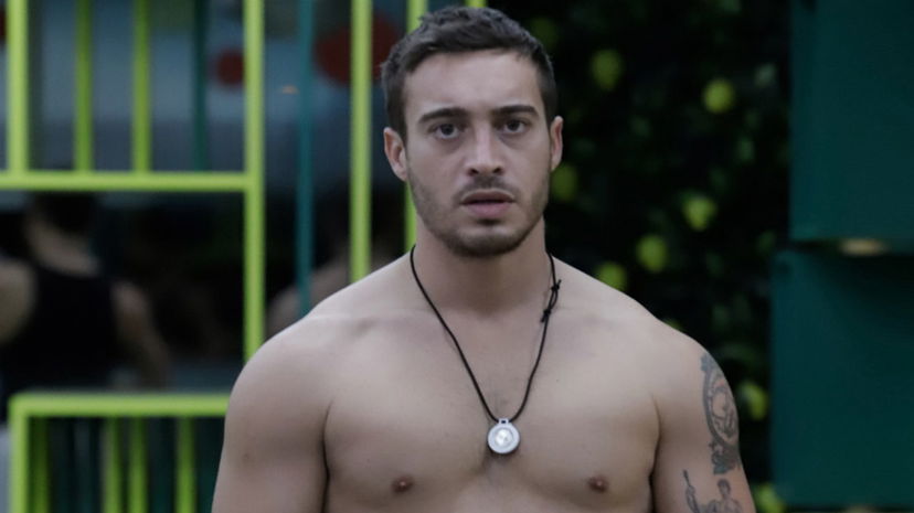 Spinalbese deve abbandonare momentaneamente la casa del GF Vip article-post