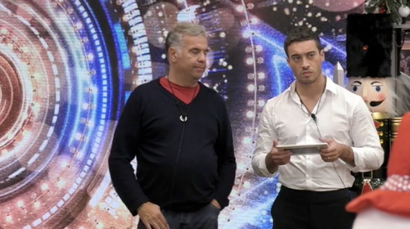 Riccardo Fogli squalificato, i vipponi lo scoprono con un comunicato: le reazioni preview