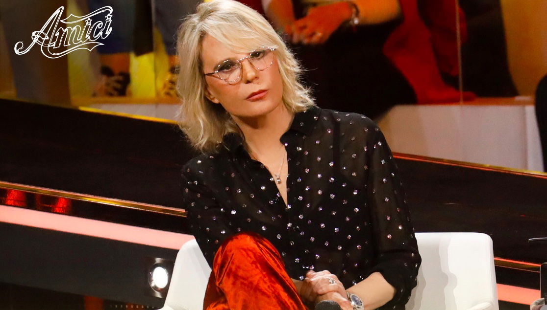 Maria De Filippi Capodanno Amici