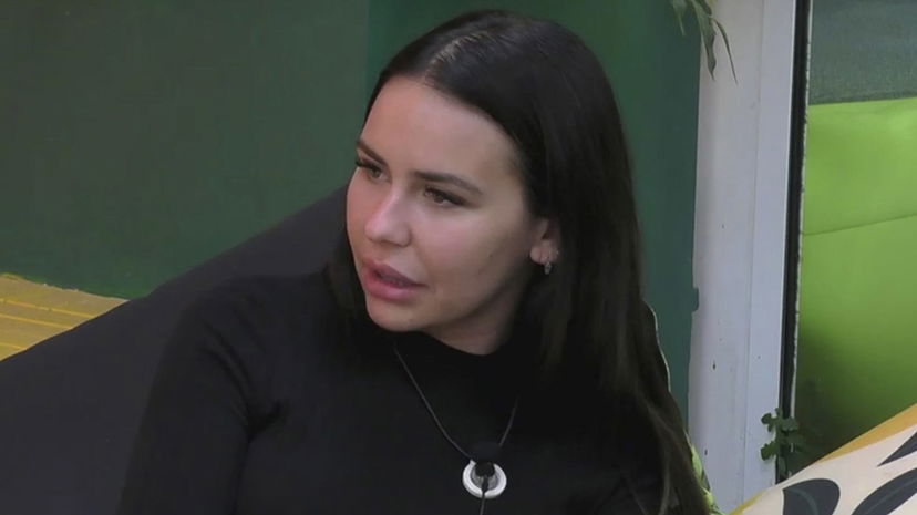 Murgia, urla contro di lei fuori dalla casa del GF Vip: la reazione di Antonino preview