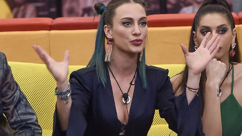 L’accento di Nikita: due persone a lei vicine spiegano perché parla così preview