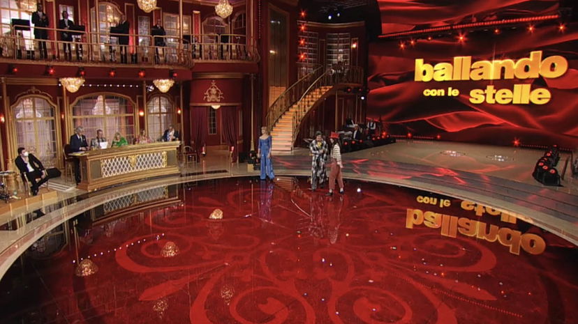Ballando, volto storico di Mediaset si candida per la nuova edizione preview