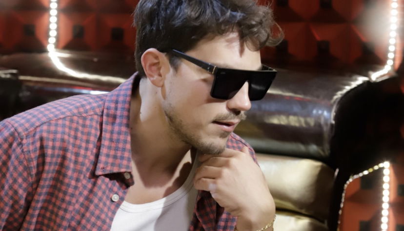 Daniele Dal Moro piange per Oriana e crea la bambola Wilma Goich perché le manca preview