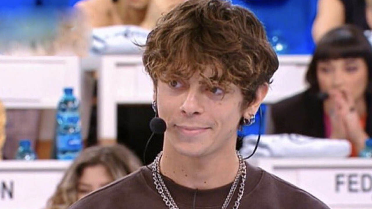 Jore lascia Amici