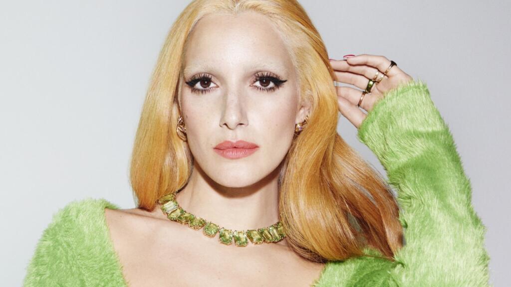 Levante il vero nome, i capelli e la depressione