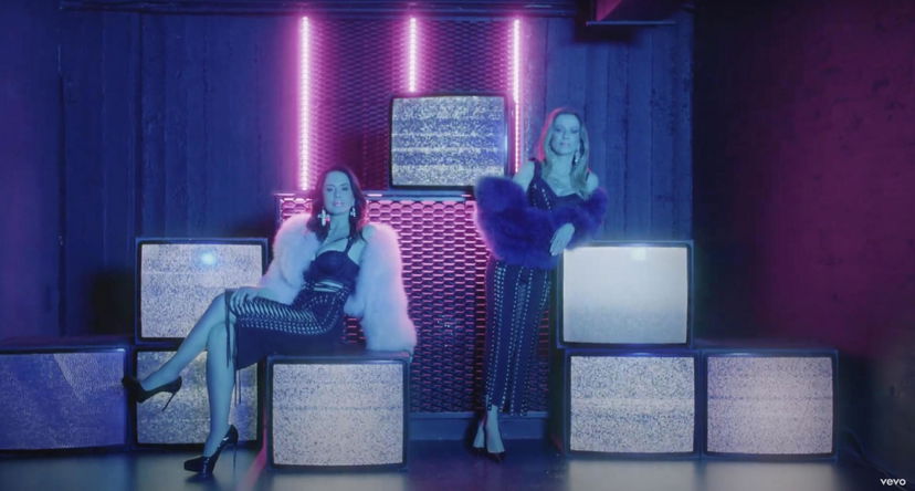 Paola e Chiara con Furore hanno dato ai gay tutto quello che volevano preview