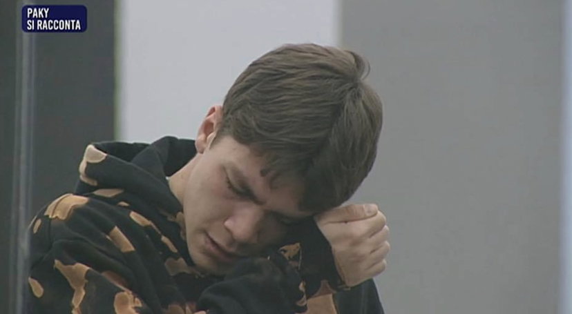 Paky piange e racconta il suo dramma ad Alessandra Celentano preview