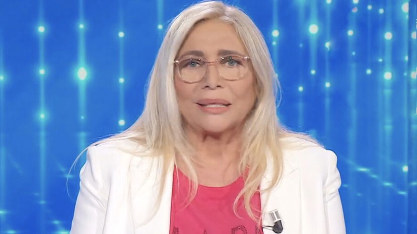 Domenica In, trattative con una famosa artista: “Rifiutati 26.000 Euro” preview