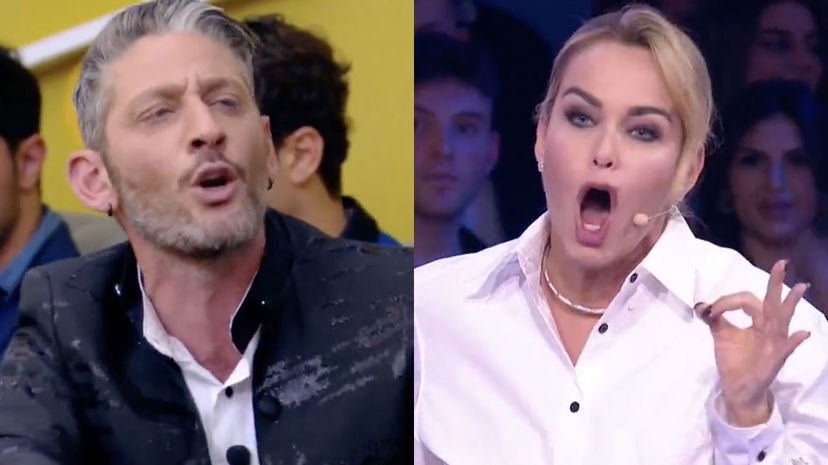 Tavassi contro Sonia nella notte: “Lei si arrabbia solo quando le tocchi Antonella” preview