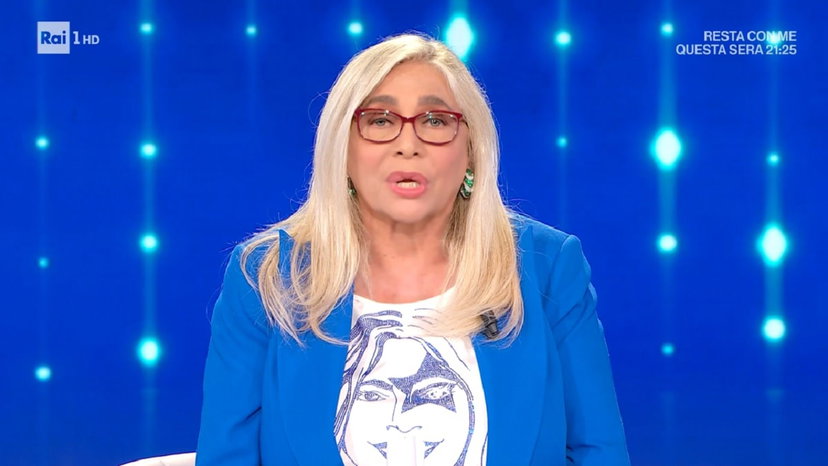 Mediaset, il profilo Twitter e la nuova reazione di Mara Venier preview