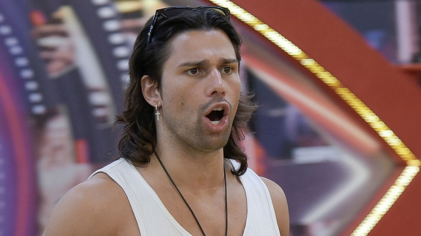 Onestini al centro di una polemica, chiesta la squalifica: “Gesto schifoso” preview