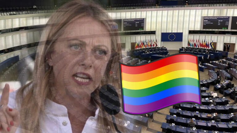 Parlamento europeo condanna il governo Meloni: “Attaccata la comunità LGBTQ, revocate immediatamente la decisione sulle famiglie arcobaleno”