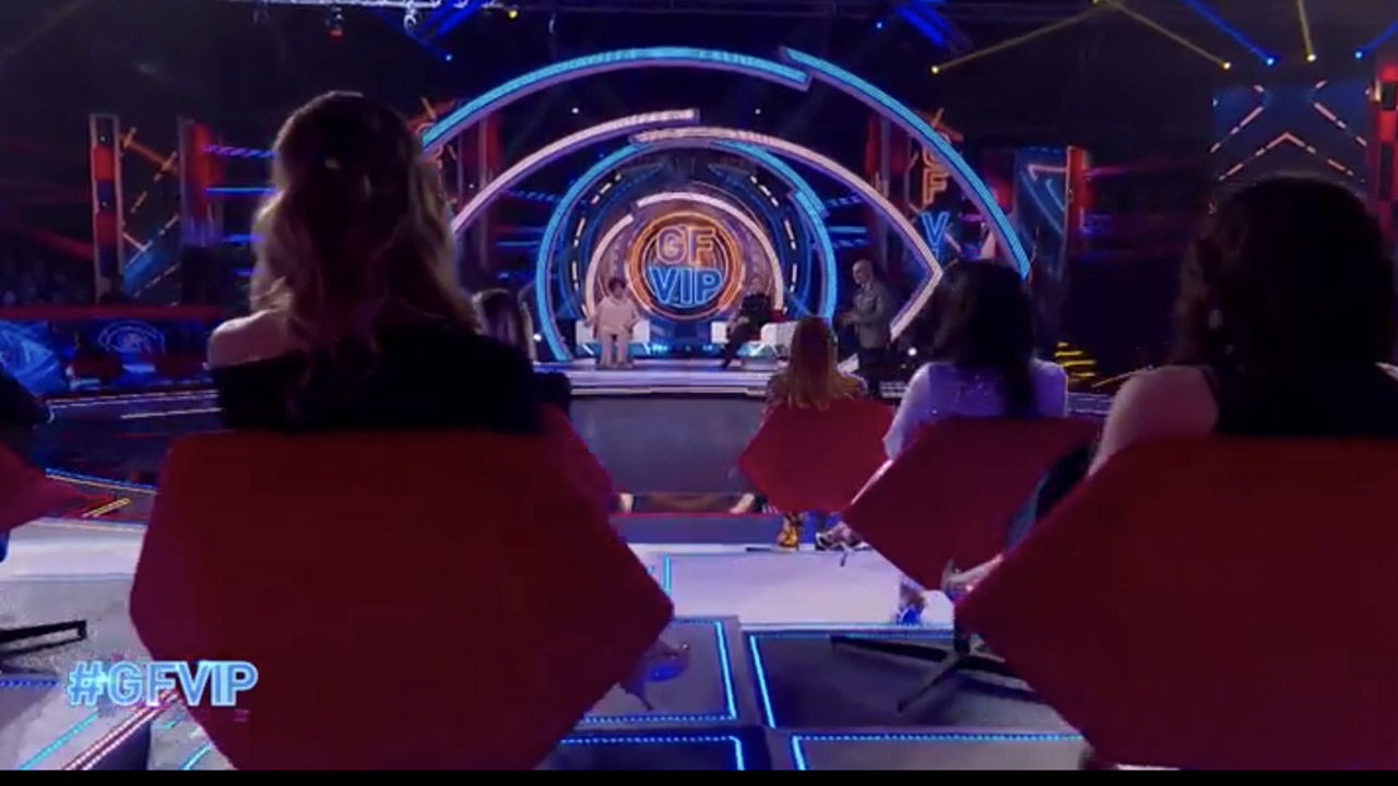Rivoluzione nello studio GF Vip