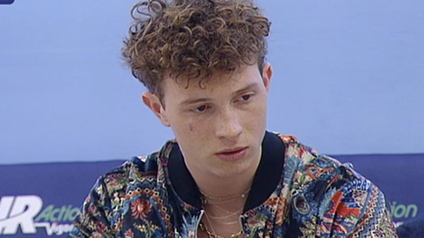 Wax sbotta dopo una provocazione: “Ciuco arrogante” preview