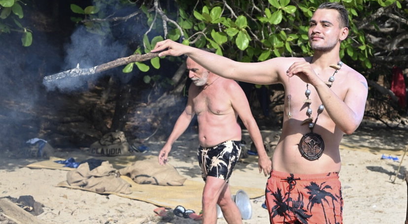 Simone Antolini brucia un comunicato contro la produzione de L’Isola dei Famosi preview