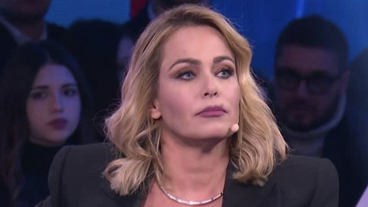 Sonia dice addio al Grande Fratello Vip