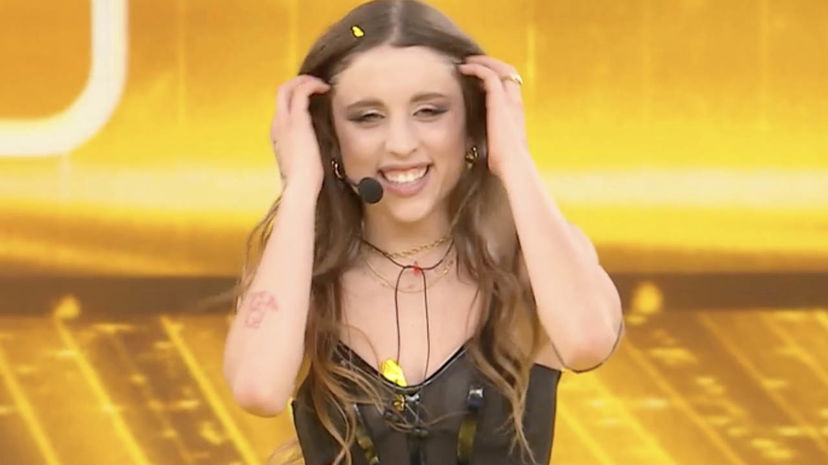 Amici di Maria, la reazione di Angelina alla sua mancata vittoria preview