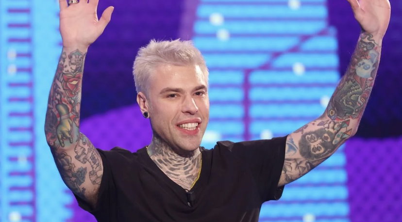 Fedez: scelta la cantante per la hit estiva dopo Orietta Berti e Mara Sattei preview