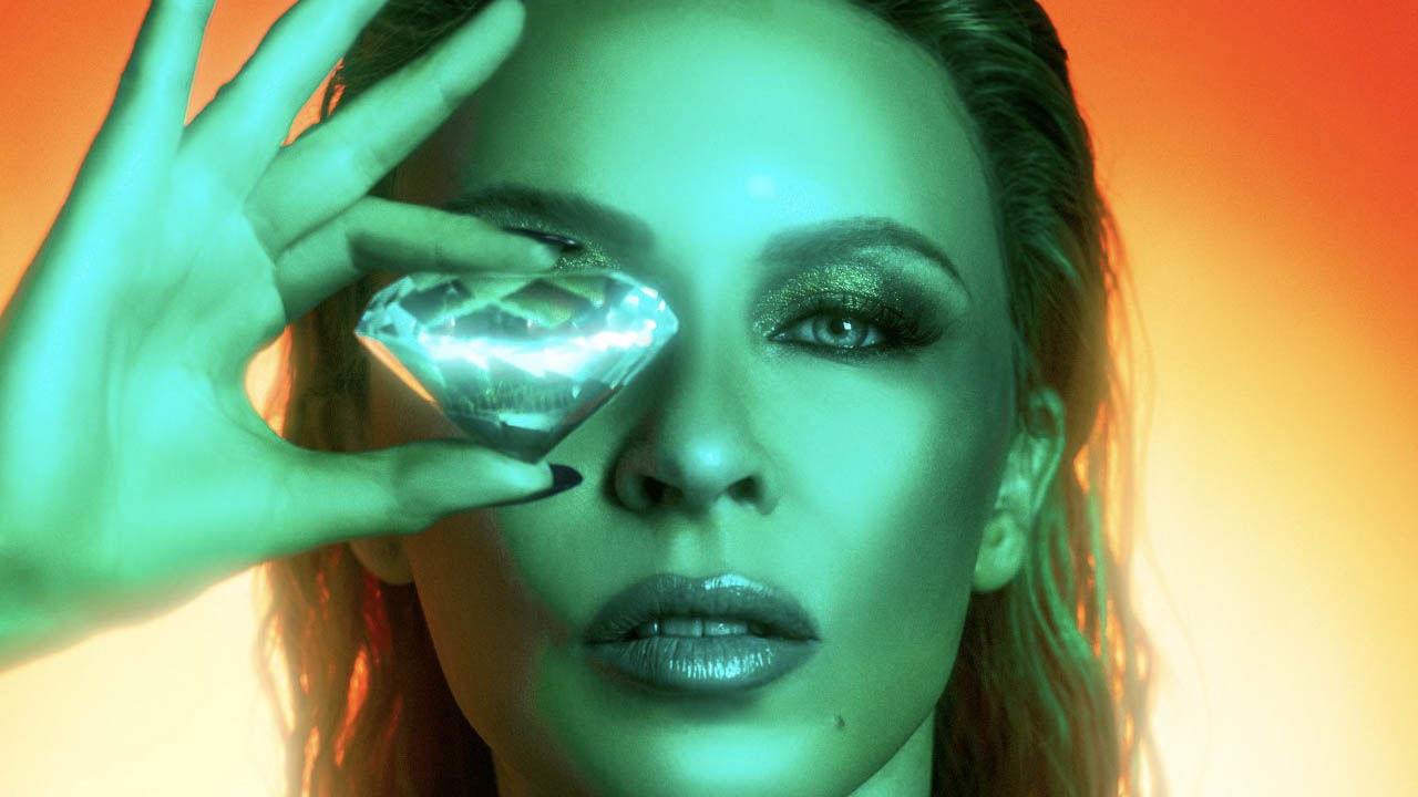 Kylie Minogue torna con Padam