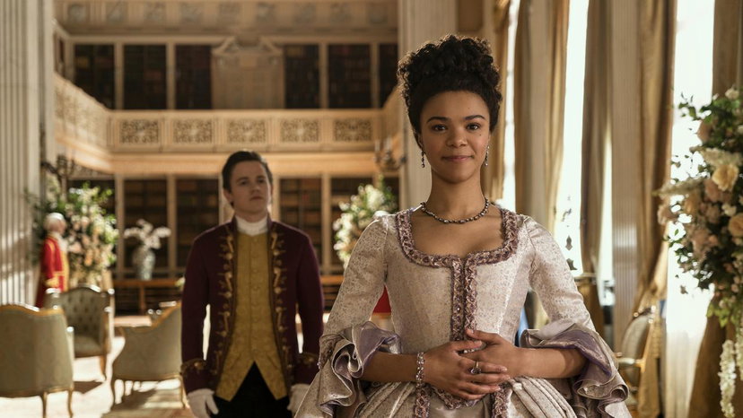 Queen Charlotte: un attore si è rotto la caviglia durante le riprese preview