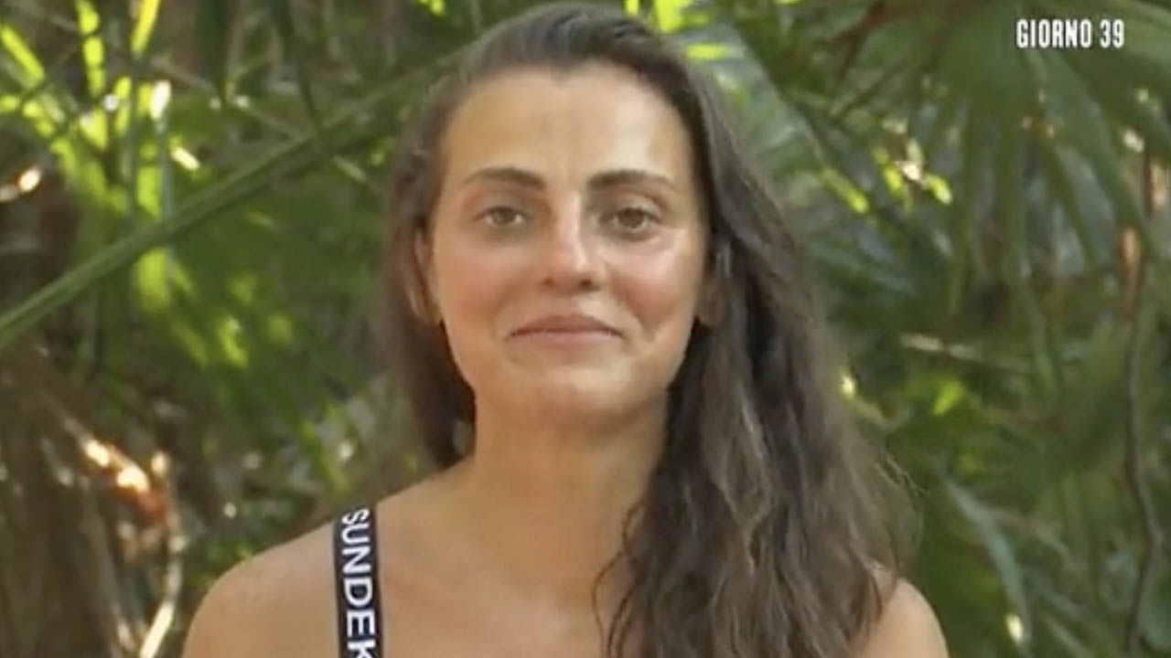 Scuccia ama una donna