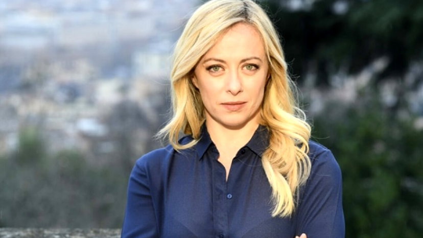 Fratelli d’Italia promette: entro giugno la Gestazione per Altri sarà reato universale preview