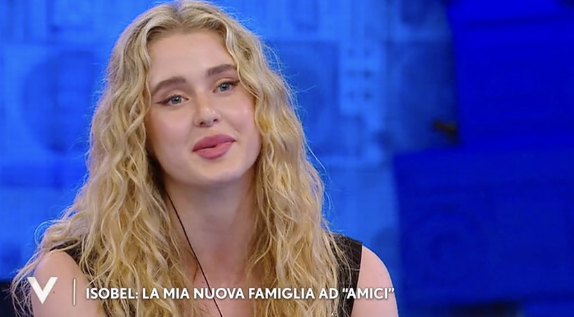 Isobel Kinnear svicola su Cricca che a Verissimo aveva confermato la rottura preview